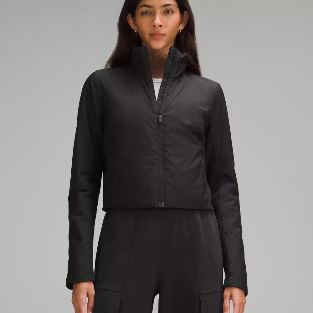 New Softmatte Insulated Cropped Jacket Lululemon Black, Size 12